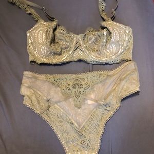 Bra and panty set